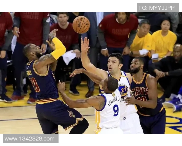 骑士与热火激战正酣NBA视频直播带你领略精彩瞬间